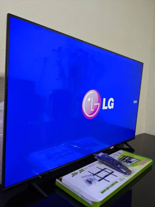 LED TV 55" SMART