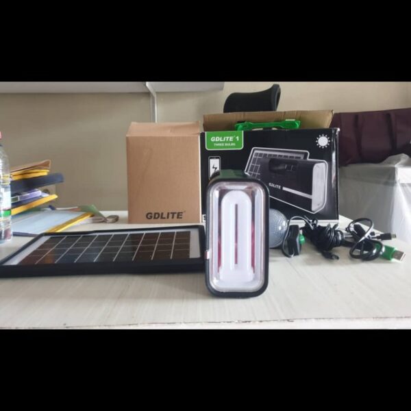 Lampe solaire GDLITE1 + 3 ampoules - Charge 15-30h + 03 mois Garantie