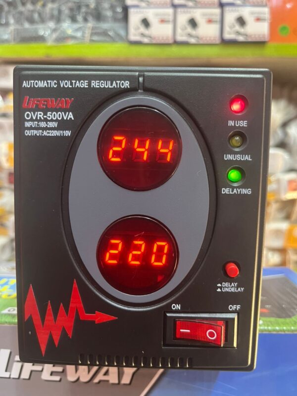 Régulateur de tension 500va